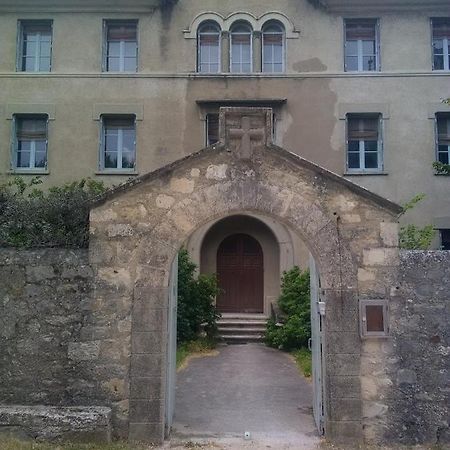Gite D'Etape Clos St Roch Viviers Exterior foto
